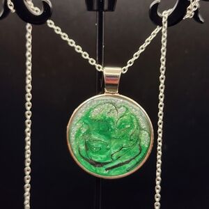 Green and Silver Pendant Necklace